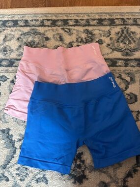 DFYNE Women's High-Waist Athletic Shorts — Pink & Blue